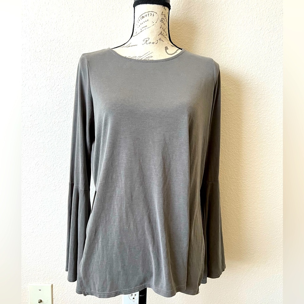 Jolie Los Angeles Grunge Side Slits Lightweight Bell Sleeve Blouse Sz Large